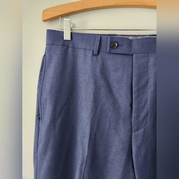 NWT Calvin Klein 34x34 Men’s ‘Jerome’ modern slimfit blue flat-front dress pants - Picture 8 of 9